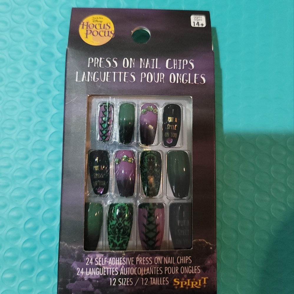 Disney Hocus Pocus Press on Nail Chips RARE